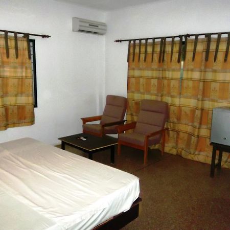 קייפ קוסט Eden Lodge מראה חיצוני תמונה